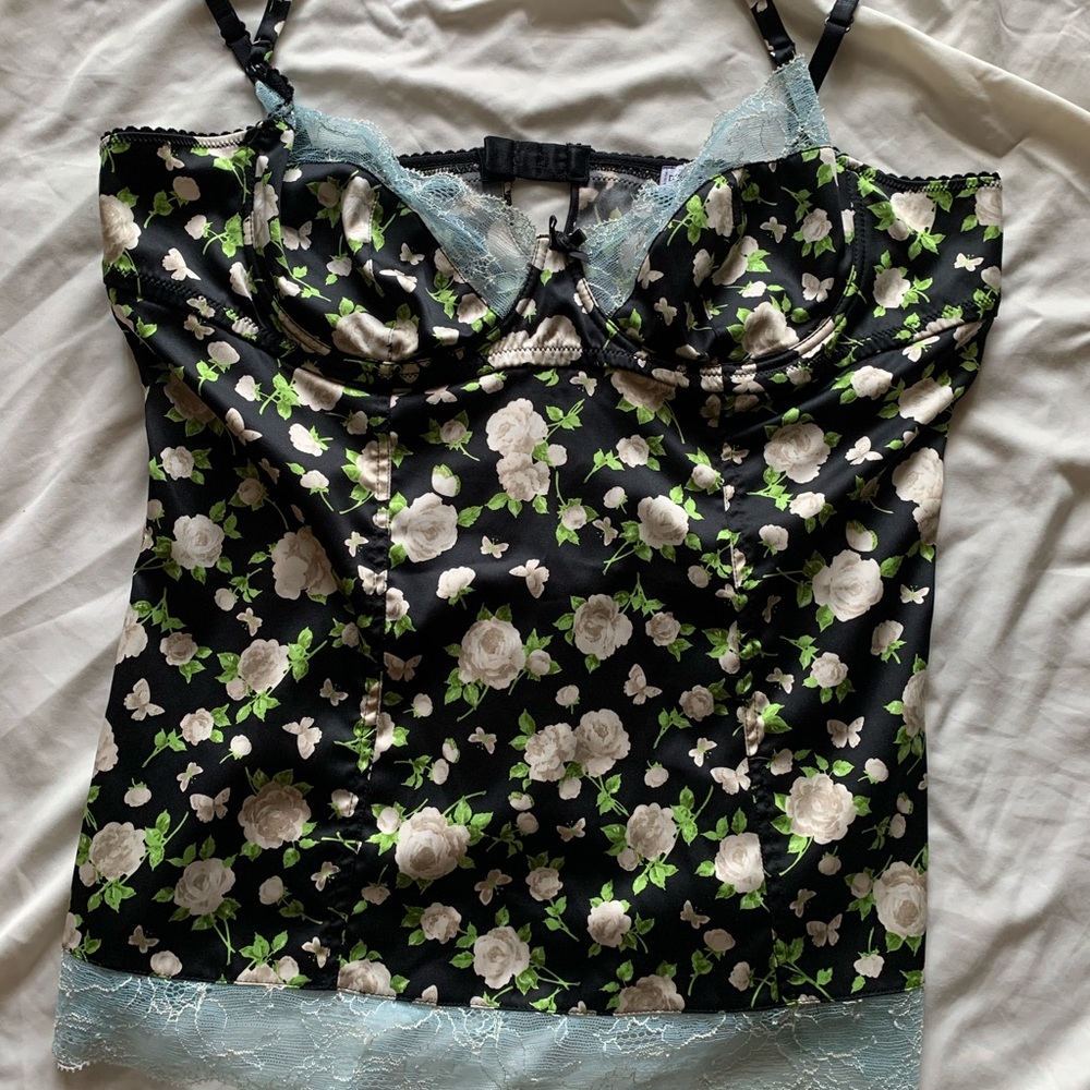 💯 Authentic Dolce & Gabbana camisole